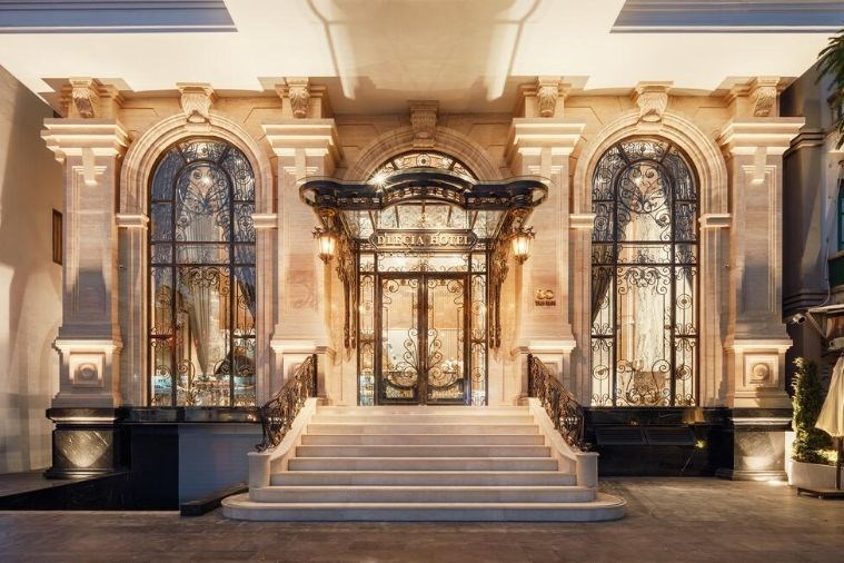 Khách sạn D'Lecia Hạ Long